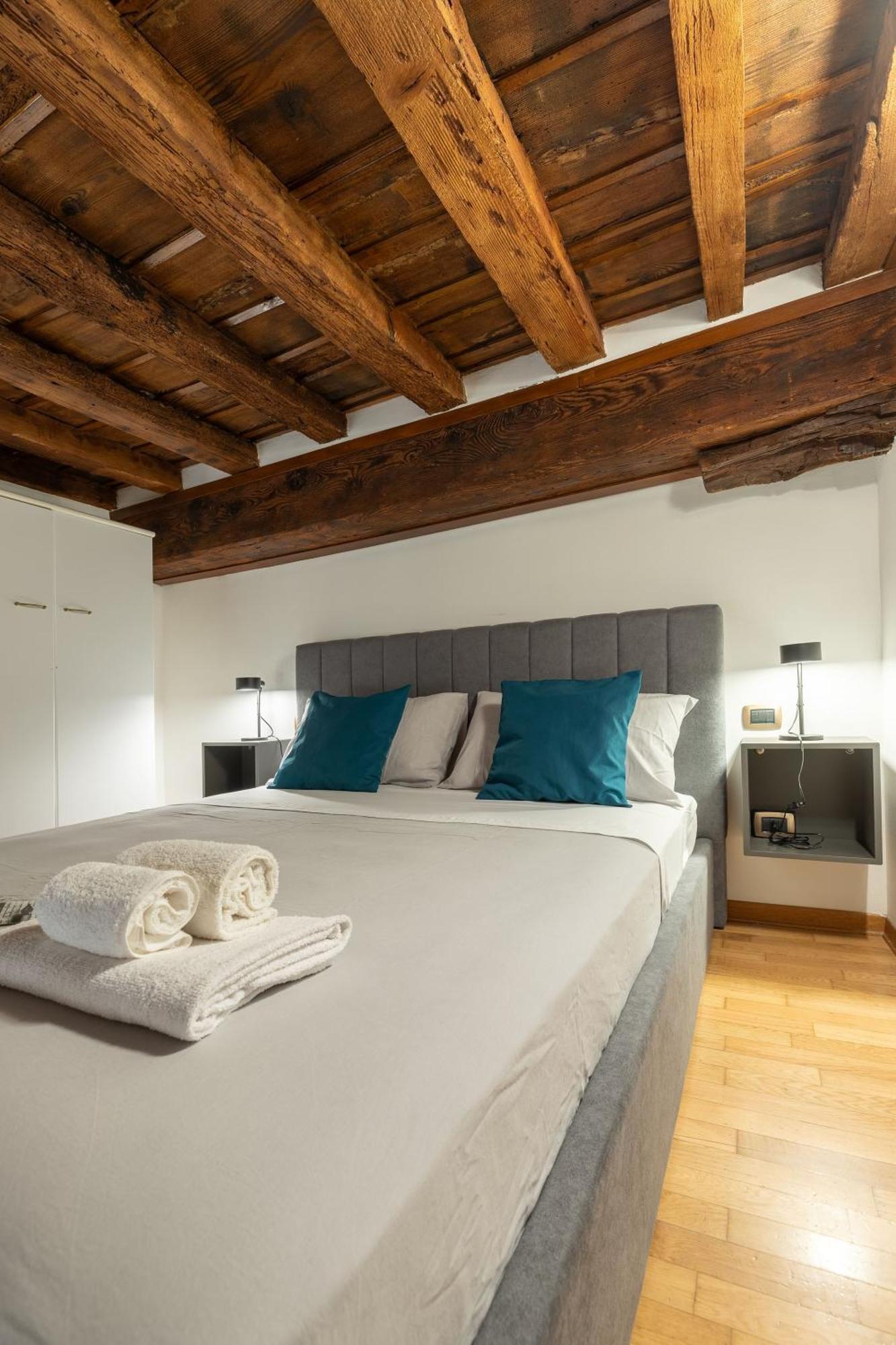 Dimora Storica Uffizi & Ponte Vecchio Apartamento Florencia